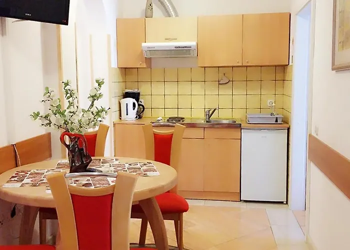 Апартаменты By The Sea - 7692