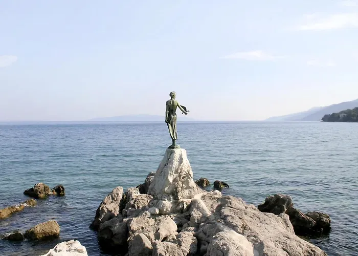 By The Sea - 7692 Daire Opatija